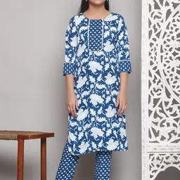 LADY SHOPI Girls Floral Printed Regular Kurti with Pyjamas-image-16
