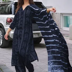 Aaghnya Women Bandhani Printed Regular Kurta with Palazzos & Dupatta image 5