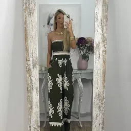 LULU & SKY Off-Shoulder Printed Basic Jumpsuit-picture-52