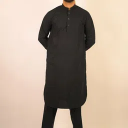 Baraqah Men Regular Kurta with Trousers image 3