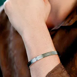 French Accent Bangle- type Bracelet-image-53