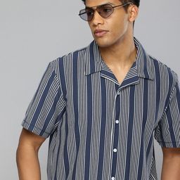 Levis Pure Cotton Slim Fit Striped Casual Shirt-image-54