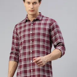 Cross Court Men Tartan Checks Opaque Checked Casual Shirt-image-84