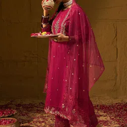 Indo Era Women Floral Embroidered Regular Thread Work Kurta with Trousers & With Dupatta-44