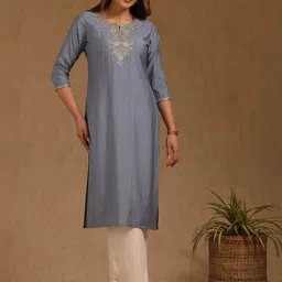Soch Women Floral Embroidered Round Neck Straight Kurta-image-79