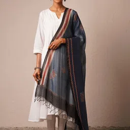JAYPORE Floral Printed Cotton Silk Dupatta-picture-20