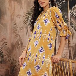 Sangria Ethnic Motifs Round Neck Straight Kurta with Trousers-image-71