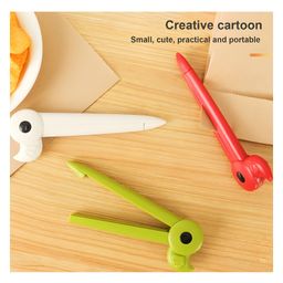 COZY VIBES Food Bag Sealing Clips Close Clip Cartoon Bird Moisture Proof Fresh Keeping Sealing Clip Kitchen Accessories - SET OF 3-picture-5