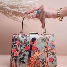 ARTKLIM Traditional Women Portrait Printed Box Clutch-image-80