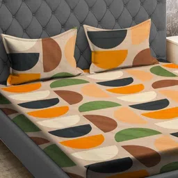 Aura Orange & Green Geometric 144 TC Queen Bedsheet with 2 Pillow Covers-image-90