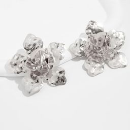 StyleCast x Revolte Silver-Plated Floral Shaped Chunky Studs Earrings-image-8