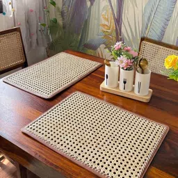 SMITAM LIFESTYLE Beige Coloured Geometric Table Placemats-54