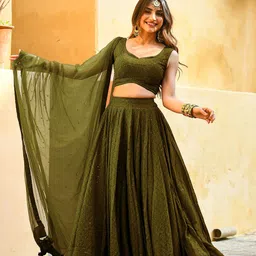 DIVASTRI Embroidered Sequinned Semi-Stitched Lehenga & Unstitched Blouse With Dupatta-picture-3