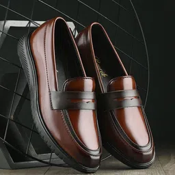 BUCIK Men Slip On Casual Shoes-picture-23