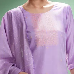 Vishudh Women Regular Thread Work Kurta with Trousers & With Dupatta image 5