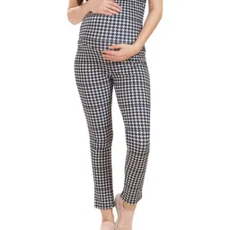 Mom for sure by Ketki Dalal Houndstooth Checkered Maternity Wear Legging - White-picture-38