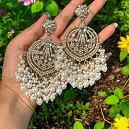 Brado Jewellery Contemporary Chandbalis Earrings-picture-21
