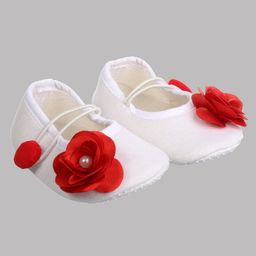 Daizy Floral Designed Slip On Booties - White-image-64