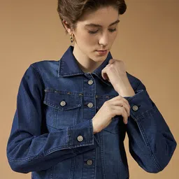 DOLCE CRUDO Women Washed Checked Crop Denim Jacket-image-79