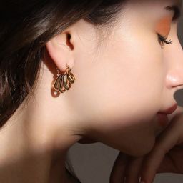 SOHI Contemporary Hoop Earrings-67