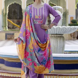 Navlik Floral Embroidered Notch Neck Sequinned Kurta With Trousers & Dupatta-image-17