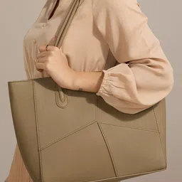 20Dresses Textured PU Structured Tote Bag-image-4