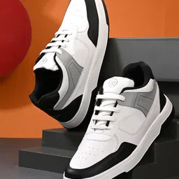 KASTAVA Men Sneakers-picture-39