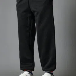 FLYNOFF Men Relaxed Loose Fit Easy Wash Joggers Trousers-image-39
