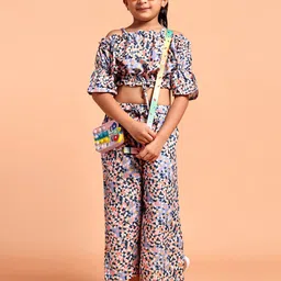 YK Girls Printed Off-Shoulder Top With Trousers-image-17
