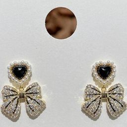 AKISON JEWELS Heart Shaped Studs Earrings-image-94