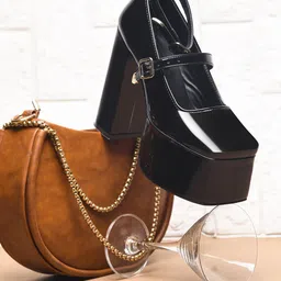 THE WHITE POLE Block Heel Sandals-47