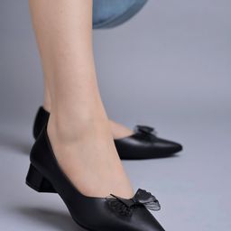 Shoetopia Solid Bow Applique Bellies - Black-image-52