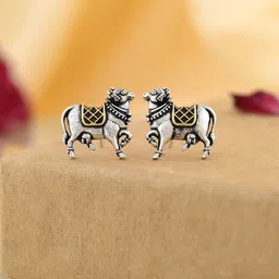 Voylla Qasbah Nandi Gold & Silver-Plated Animal Shaped Oxidised Studs-45