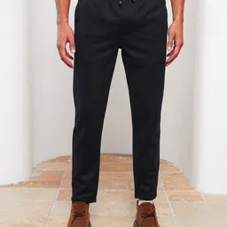 LC Waikiki Men Slim Fit Trousers-image-13
