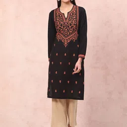 Rangriti Floral Printed Notch Neck Straight Kurta-image-86