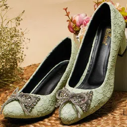 Dollphin Women Black Heels-21