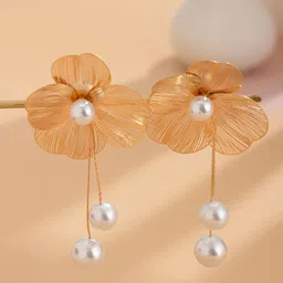 DIVASTRI Korean Gold-Plated Floral Shaped Pearls Studs-49