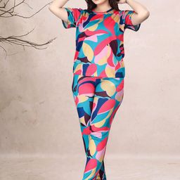 DTR FASHION Printed T-Shirt With Trouser Co-Ords-picture-28