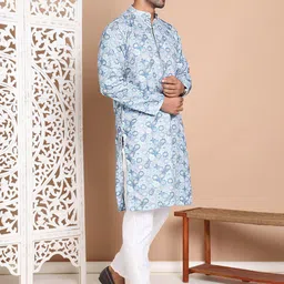Jompers Men Printed Regular Sequinned Kurta with Pyjamas image 4