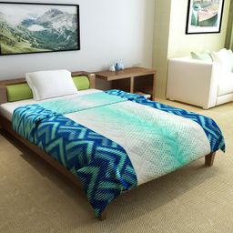 Divine Casa 120 GSM Microfiber Polyester Reversible Single Comforter Abstract Print - Cyan and Blue image 4