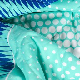 Divine Casa 120 GSM Microfiber Polyester Reversible Single Comforter Abstract Print - Cyan and Blue image 5