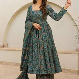 Anni Designer Women Paisley Printed Anarkali Kurta with Palazzo & Dupatta-picture-14