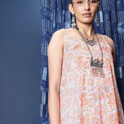 Taavi Floral Sanganeri Block Printed Pleated Pure Cotton Kurta with Trousers-image-10