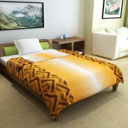 Divine Casa 120 GSM Microfiber Polyester Reversible Single Comforter Abstract Print - Orange and Brown image 4