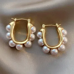 ISHKAARA Minimal Pearls Beaded Floral Studs Earrings-17