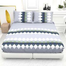 THE WHITE MOSS Silver-Toned & Blue Geometric 130 TC King Bedsheet with 2 Pillow Covers-image-75