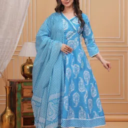 PARTHVI Women Printed Regular Thread Work Pure Cotton Kurta with Trousers & With Dupatta-29