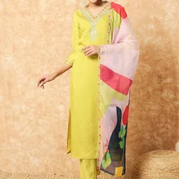 HERE&NOW Floral Yoke Design V-Neck Zari Straight Kurta With Trousers & Dupatta-picture-49