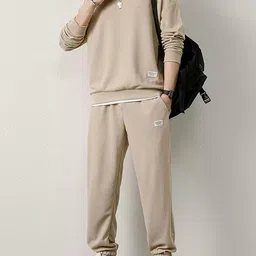 StyleCast x Revolte Men Round Neck Tracksuit-picture-12