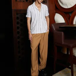 Campus Sutra Men Comfort Cuban Collar Striped Casual Shirt-picture-19
